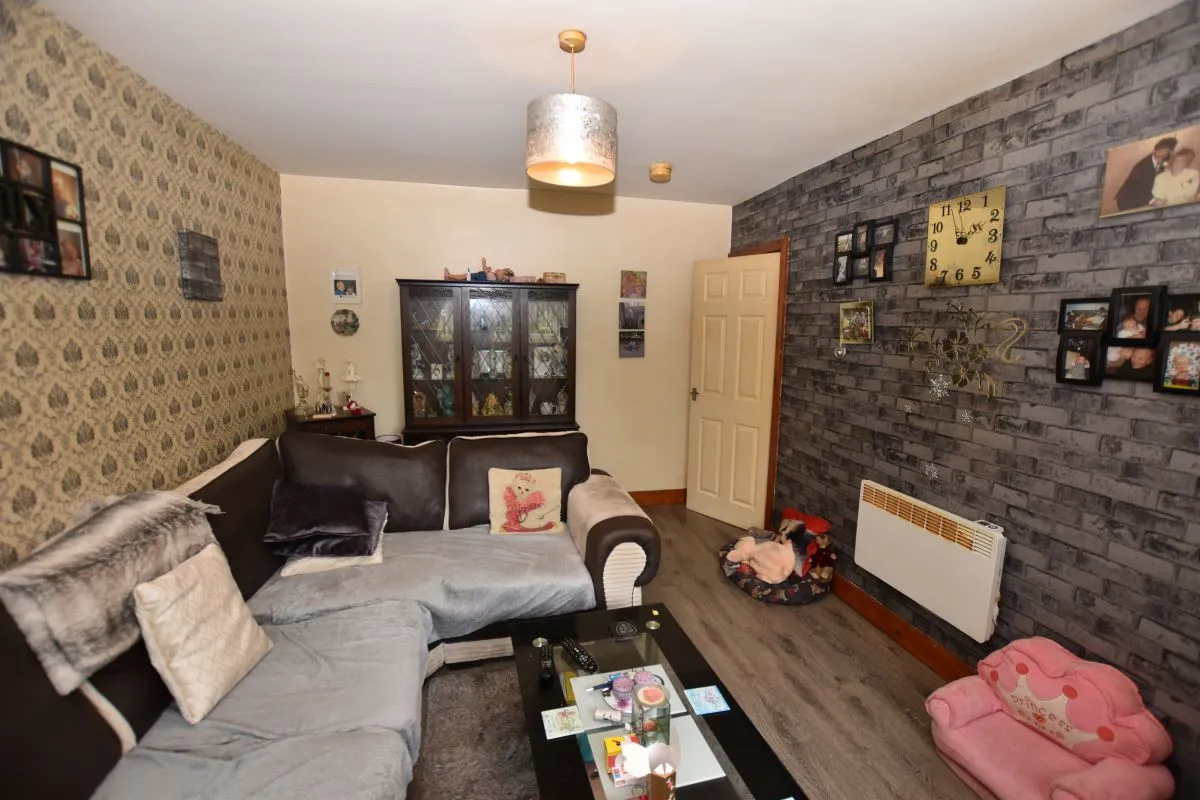 Armley Ridge Road, Leeds, West Yorkshire, LS12 2SU - Online Auctions