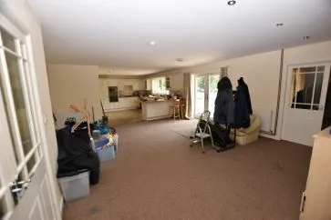 Property for Auction in West Yorkshire - 599A Leeds Road, Wakefield, West Yorkshire WF1 2JL