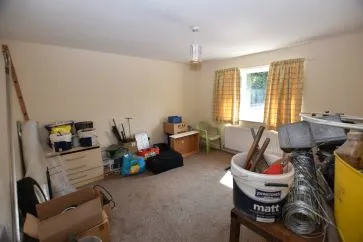 Property for Auction in West Yorkshire - 599A Leeds Road, Wakefield, West Yorkshire WF1 2JL
