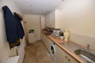 Property for Auction in West Yorkshire - 599A Leeds Road, Wakefield, West Yorkshire WF1 2JL