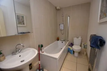 Property for Auction in West Yorkshire - Flats 1-5, 9 Street Lane, Leeds, West Yorkshire LS8 1BW