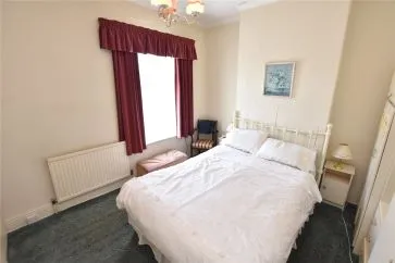 Property for Auction in West Yorkshire - 19-21 Gillygate, Pontefract, West Yorkshire WF8 1PH