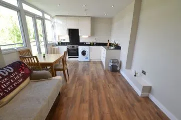 Property for Auction in West Yorkshire - Flat 29 Kirkstall Gate, 101 Commercial Road, Leeds, West Yorkshire LS5 3AD