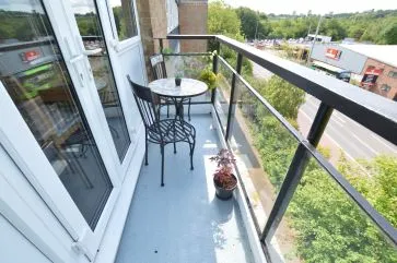 Property for Auction in West Yorkshire - Flat 29 Kirkstall Gate, 101 Commercial Road, Leeds, West Yorkshire LS5 3AD