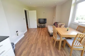 Property for Auction in West Yorkshire - Flat 29 Kirkstall Gate, 101 Commercial Road, Leeds, West Yorkshire LS5 3AD
