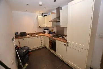 Property for Auction in West Yorkshire - Flat 20, 108 Thornton Road, Bradford, West Yorkshire BD1 2DX