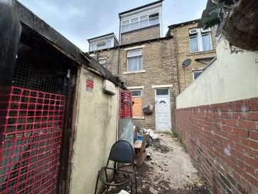 Property for Auction in West Yorkshire - 106 Newlands Place, Bradford, West Yorkshire BD3 0QB
