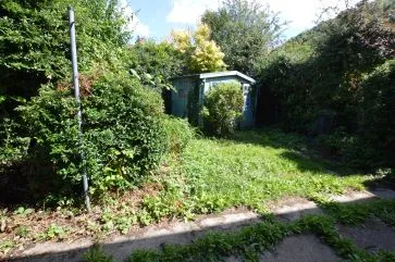 Property for Auction in West Yorkshire - 302 Bradford Road, Otley, West Yorkshire LS21 3LT
