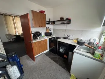 Property for Auction in West Yorkshire - 4 Kelsey Terrace, Barnsley, South Yorkshire S70 4JA