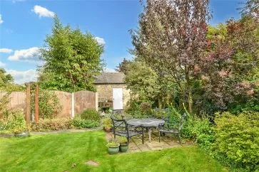 Property for Auction in West Yorkshire - The Hayloft, Pollums Farm, Lumby, South Milford, Leeds, West Yorkshire LS25 5LD
