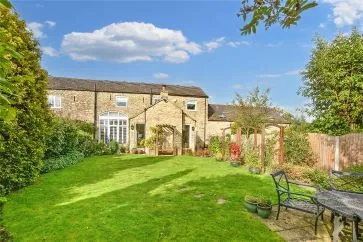 Property for Auction in West Yorkshire - The Hayloft, Pollums Farm, Lumby, South Milford, Leeds, West Yorkshire LS25 5LD