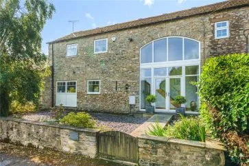 Property for Auction in West Yorkshire - The Hayloft, Pollums Farm, Lumby, South Milford, Leeds, West Yorkshire LS25 5LD