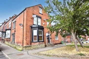 Property for Auction in West Yorkshire - Flat 3 Wortley Lodge, St. Marys Close, Leeds, West Yorkshire LS12 1HP