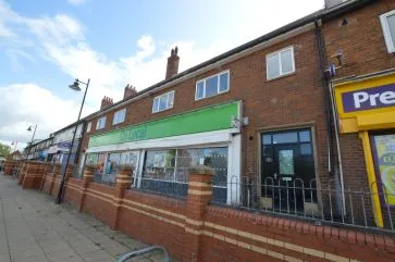 Property for Auction in West Yorkshire - Flat 18 The Square , Castleford, West Yorkshire WF10 3JJ