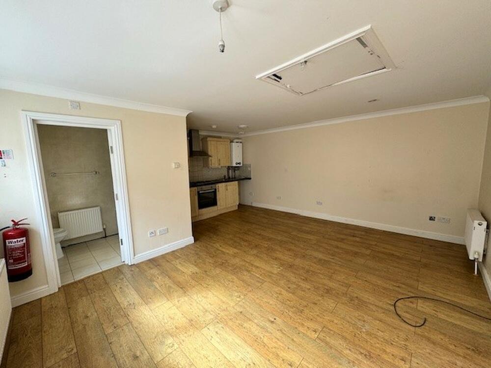 71, Mirador Crescent, Slough – Auction Property