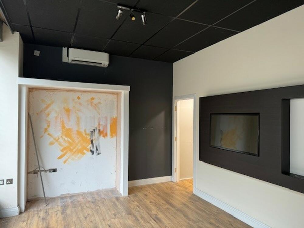 Unit 5 Ferry Quays, 5 Ferry Lane, Brentford – Auction Property