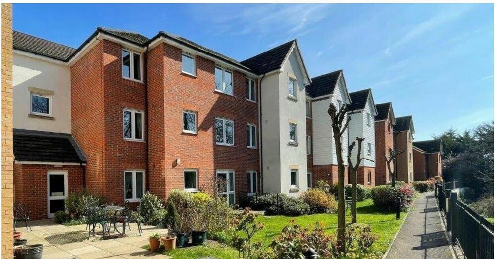 Flat 51, Coachman Court, Rochford – Auction Property