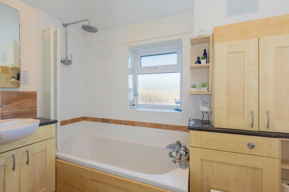 1 Coxborrow Close, Cookham, Maidenhead – Auction Property