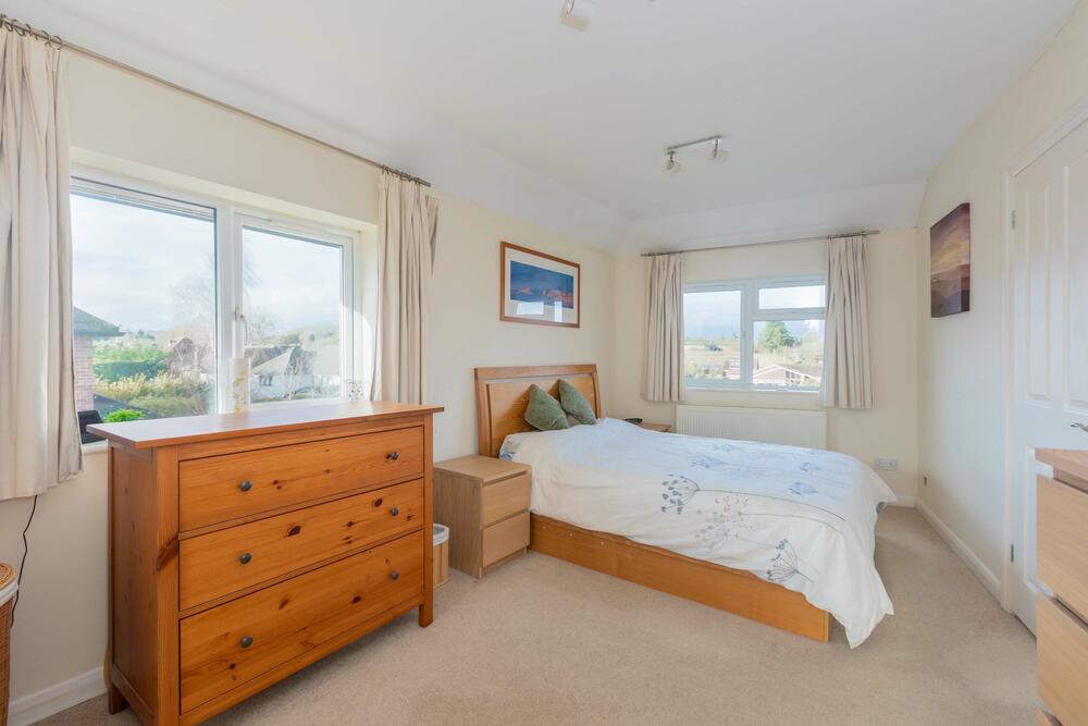 1 Coxborrow Close, Cookham, Maidenhead – Auction Property