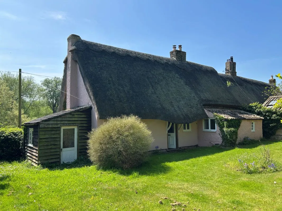 Reed Cottage, Holywell, St. Ives, Cambridgeshire, PE27 4TG - Online Auctions