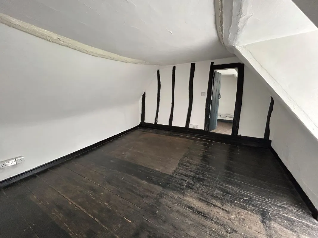 Reed Cottage, Holywell, St. Ives, Cambridgeshire, PE27 4TG - Online Auctions