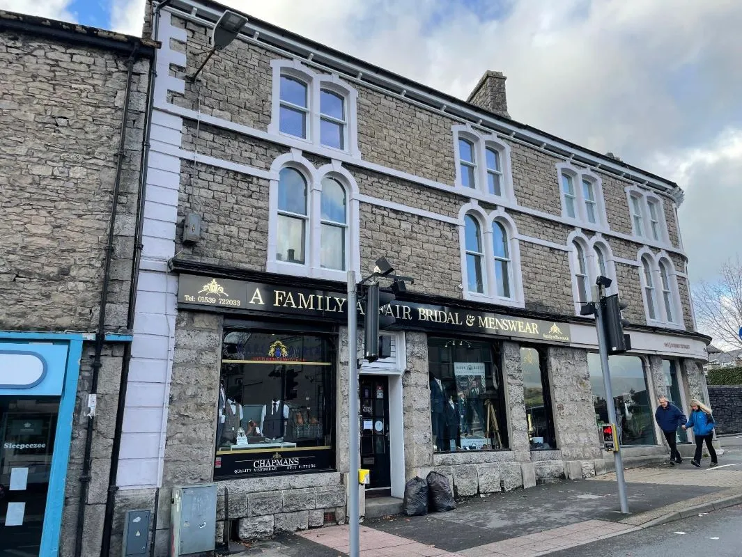 Stramongate, Kendal, Cumbria, LA9 4BD - Online Auctions