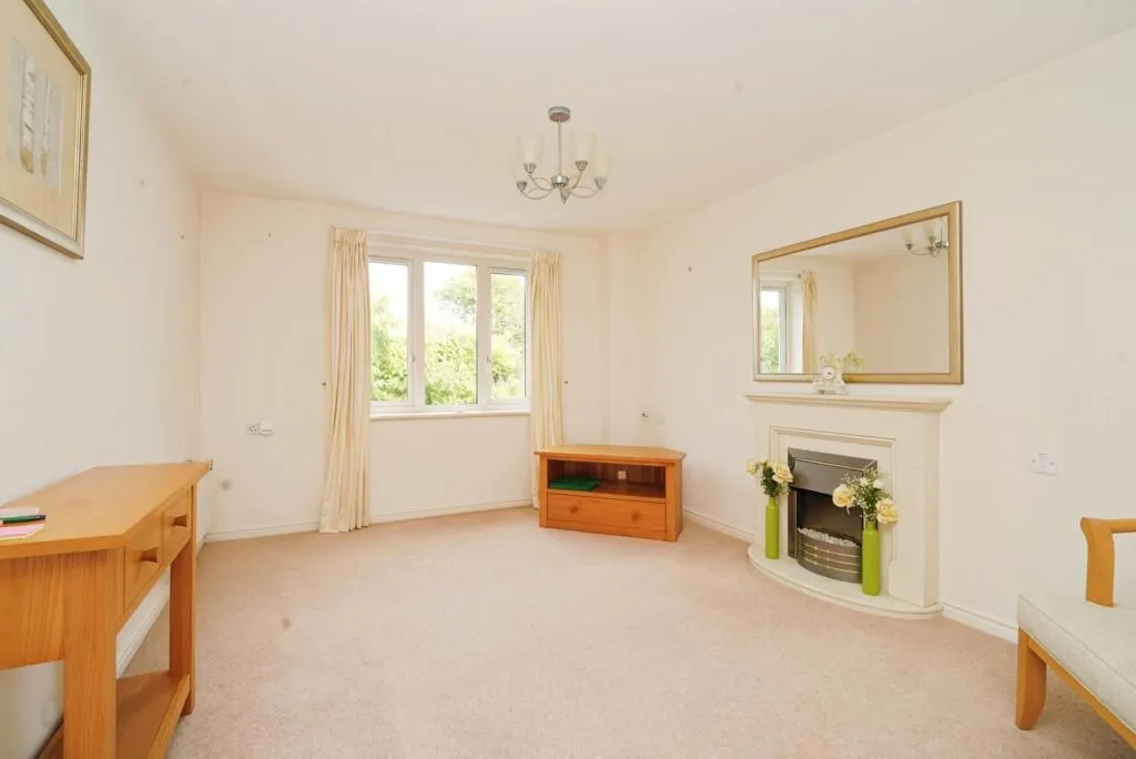 1 bed Retirement Property