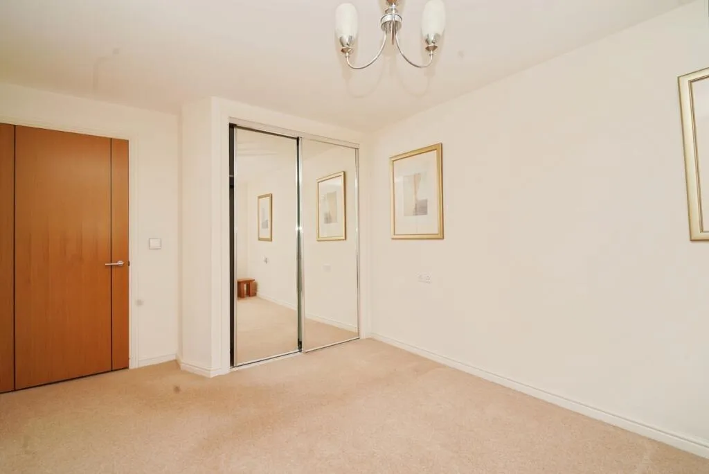 1 bed Retirement Property