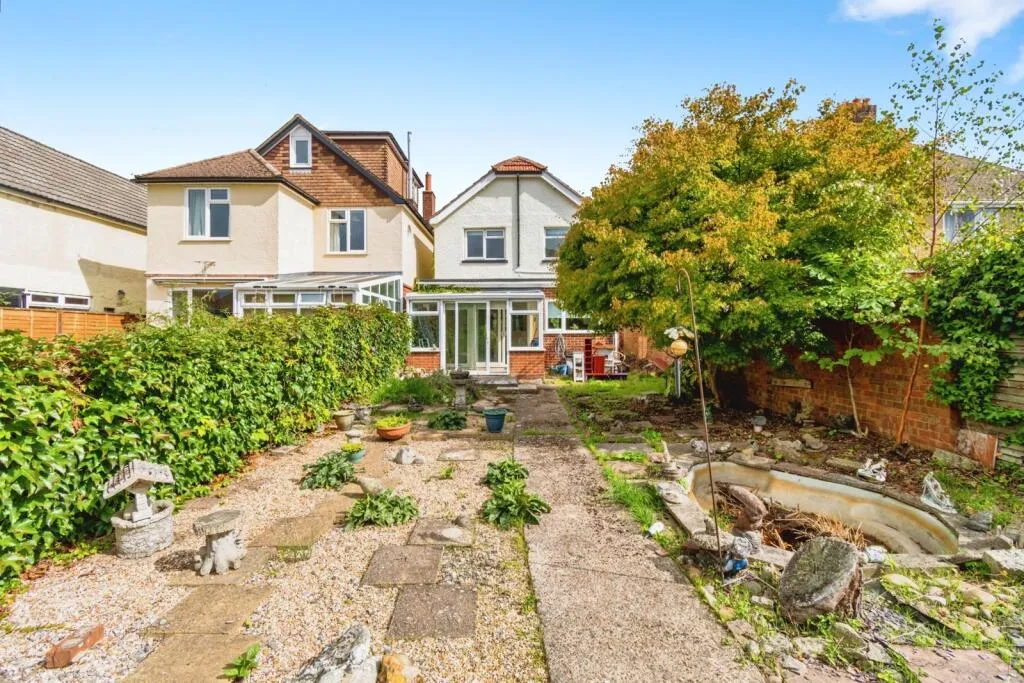 3 bed Detached