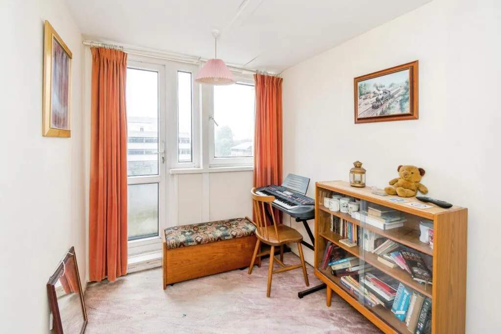 3 bed Maisonette