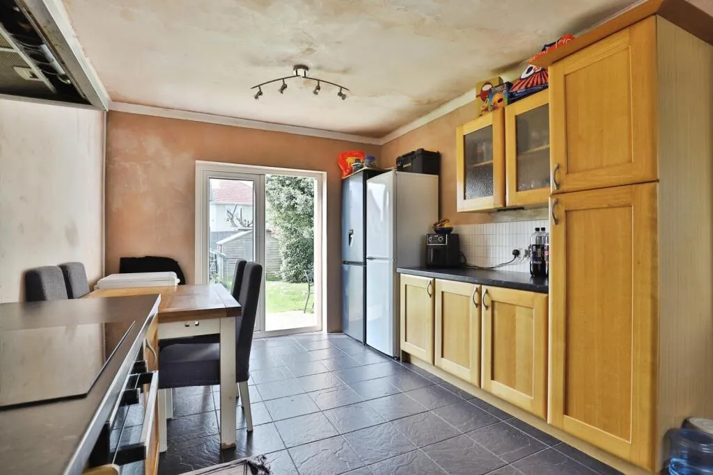 3 bed Semi-Detached