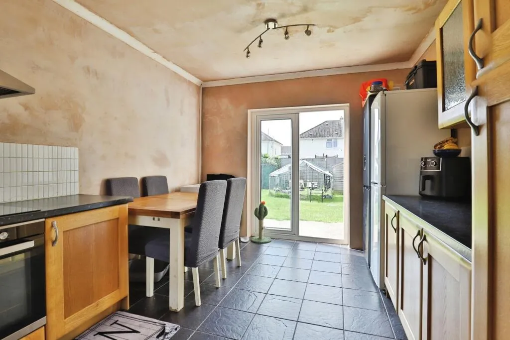 3 bed Semi-Detached