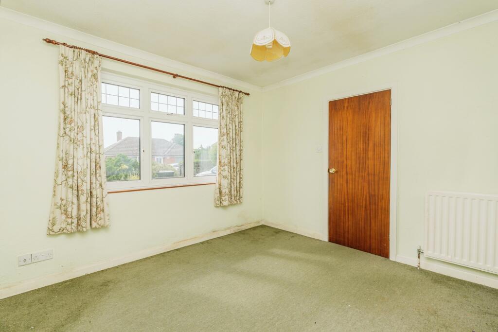 4 bed Detached