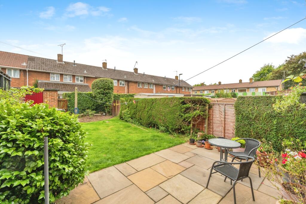 2 bed Terraced