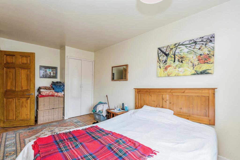 2 bed Terraced
