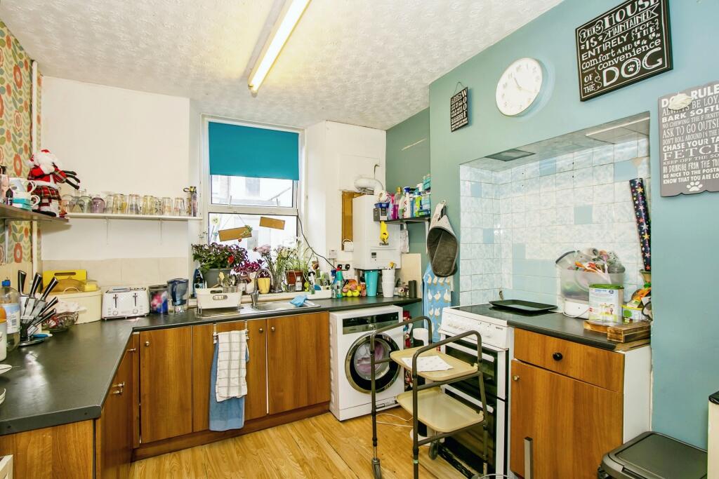 3 bed Cafe