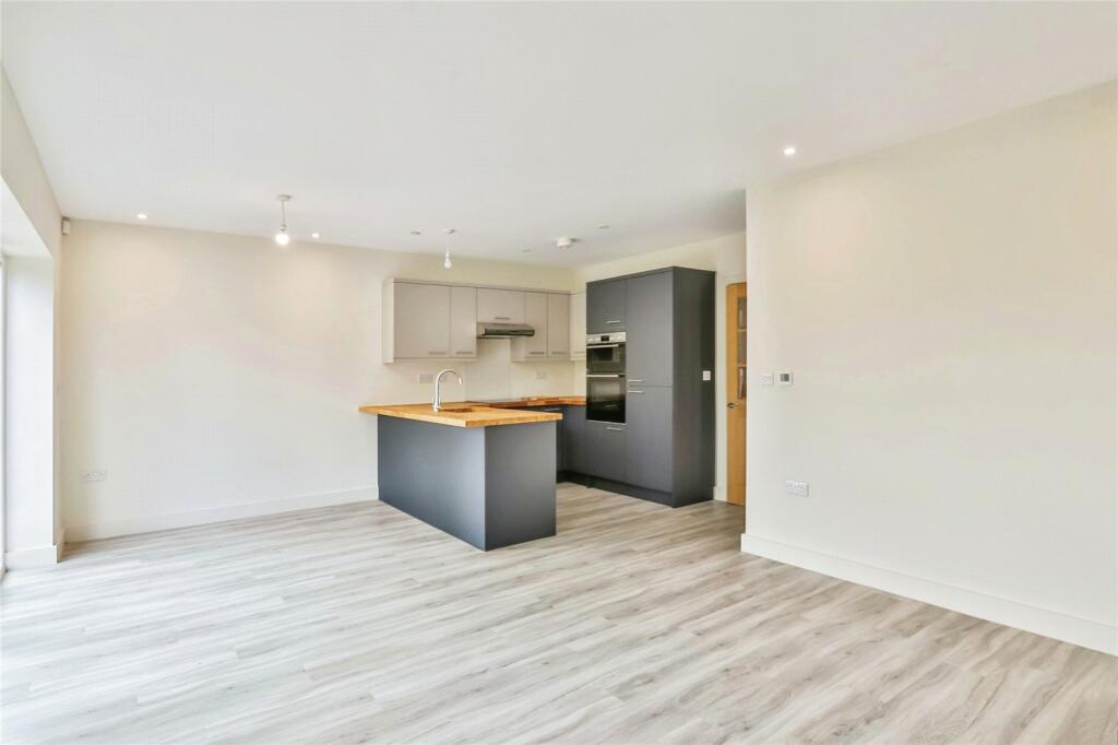 3 bed Bungalow