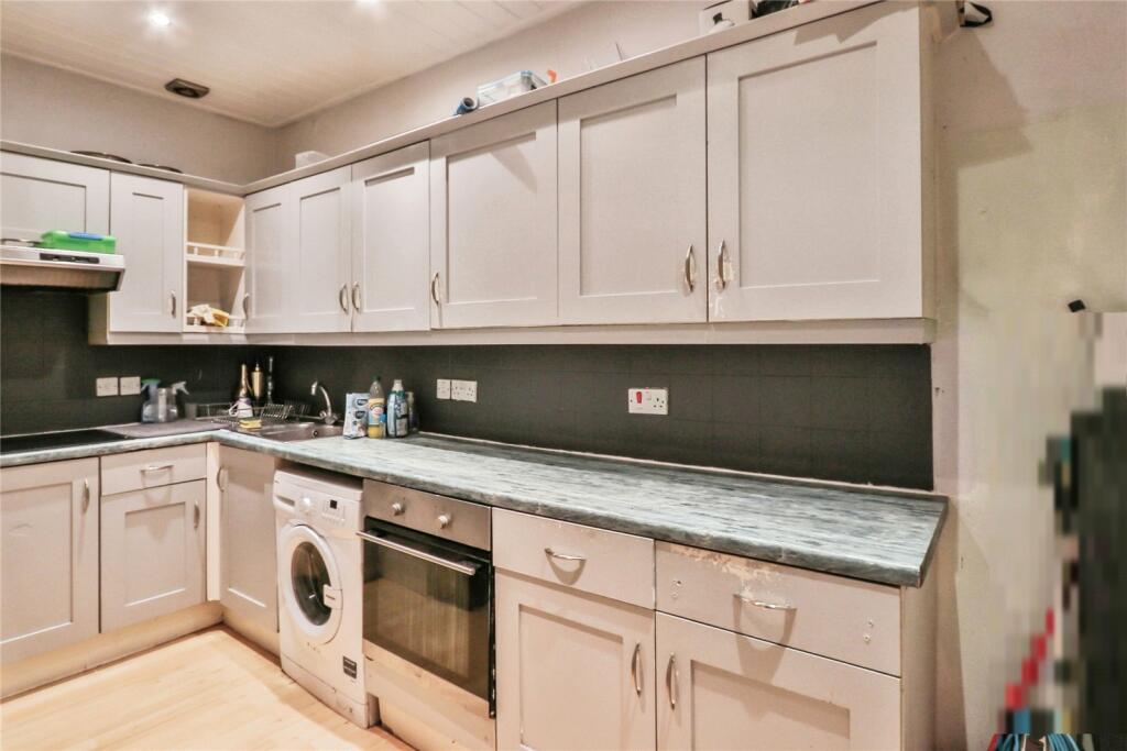 3 bed Apartment