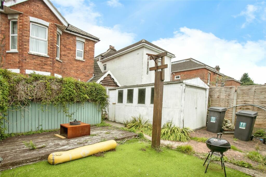 3 bed Apartment