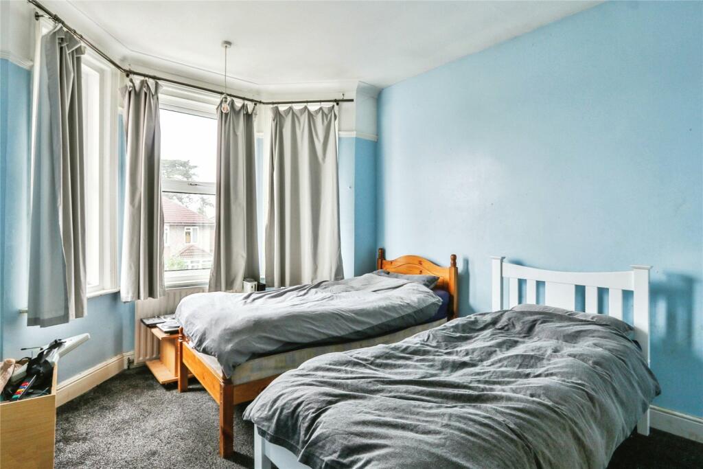 3 bed Apartment