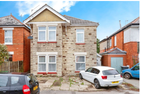 4 bed Detached