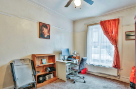 4 bed Detached