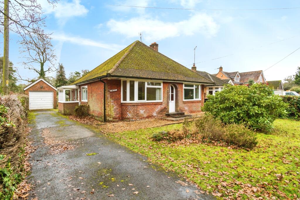 3 bed Detached Bungalow