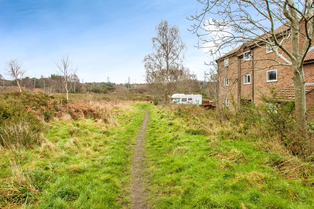 1 bed Apartment