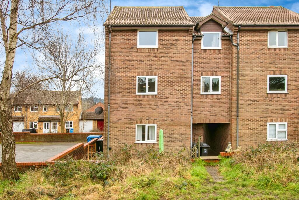 1 bed Apartment