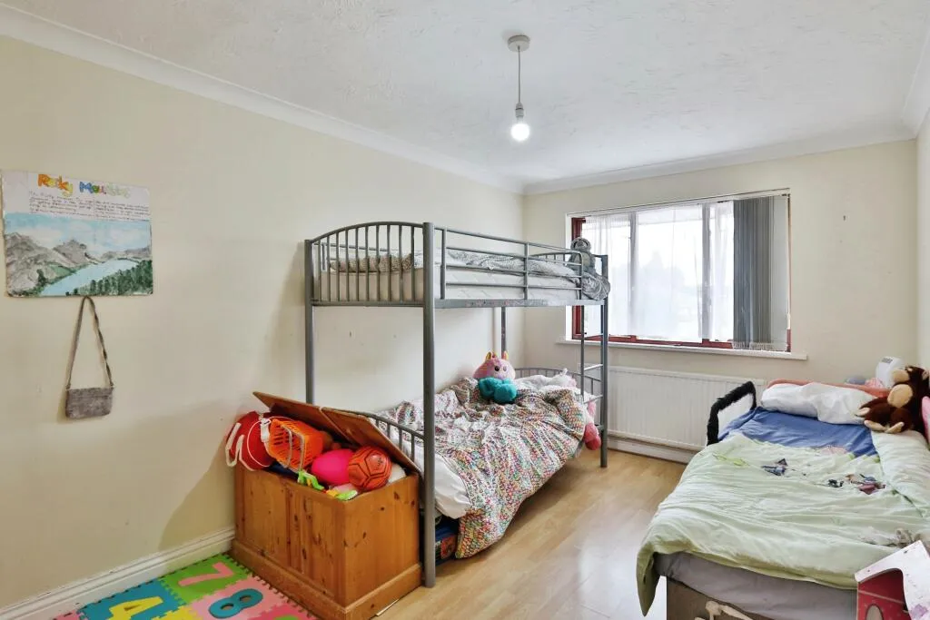 2 bed Apartment