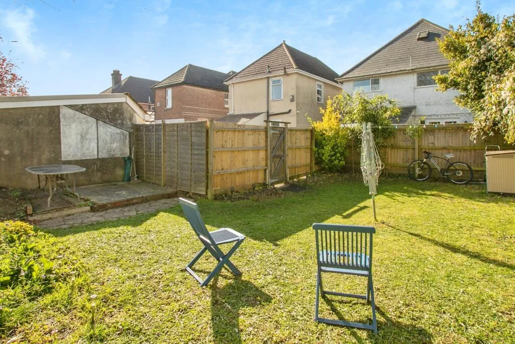2 bed Apartment
