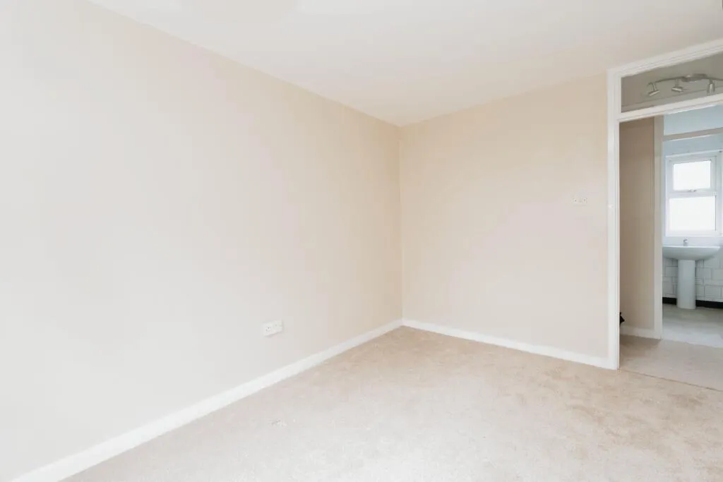 1 bed Apartment