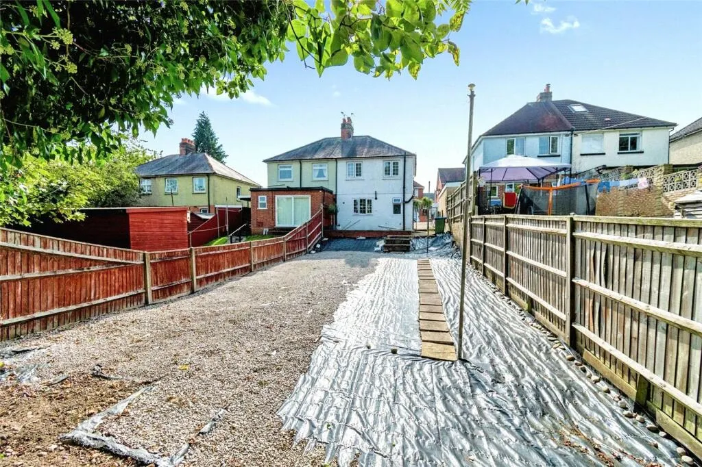 3 bed Semi-Detached