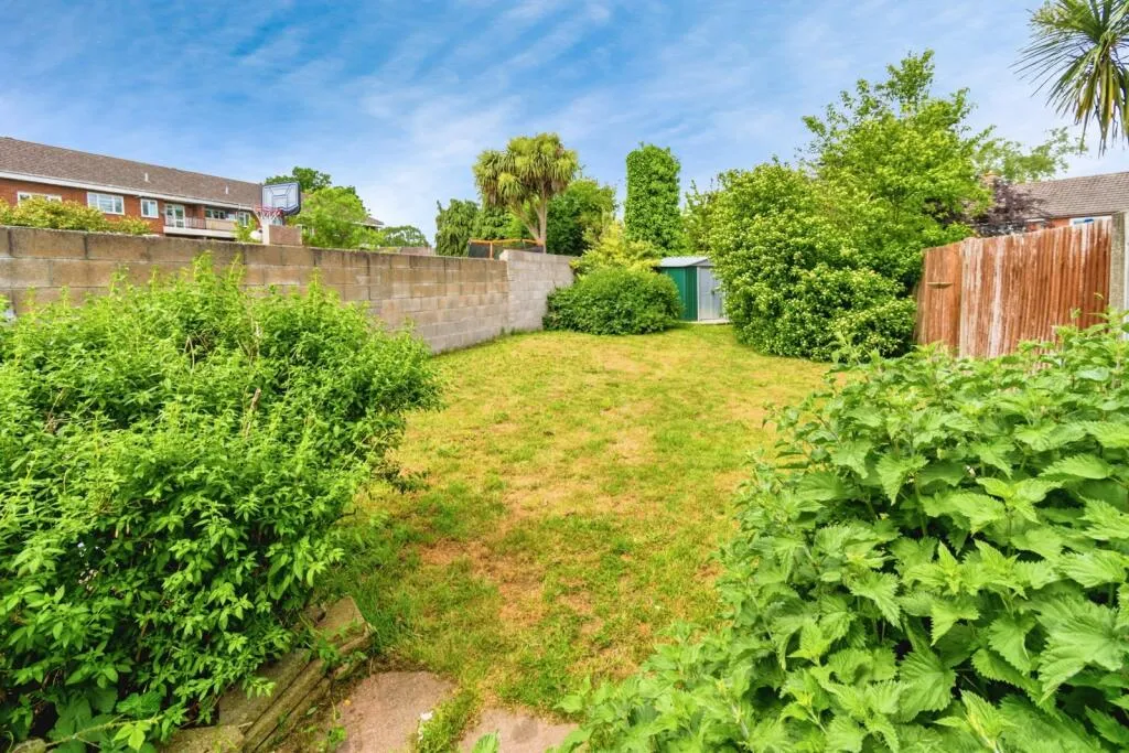 2 bed Terraced